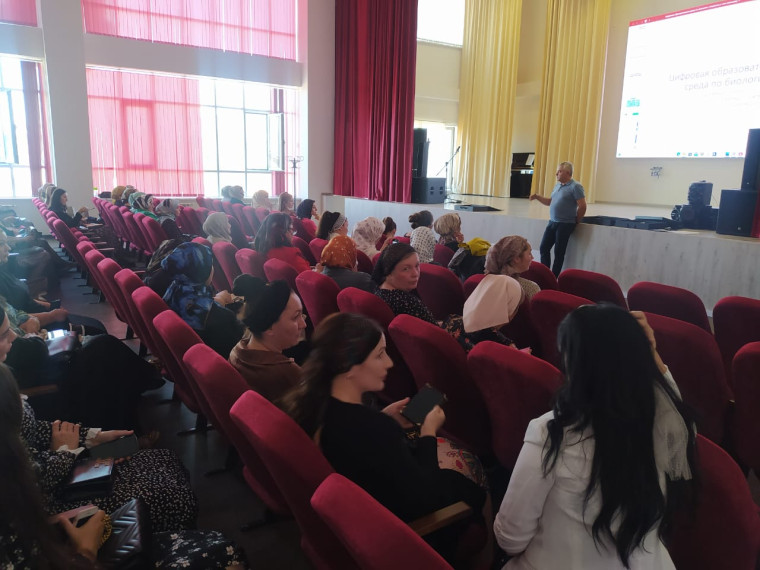 В актовом зале прошел мастер-класс с участием Пынеева Александра Владимировича.